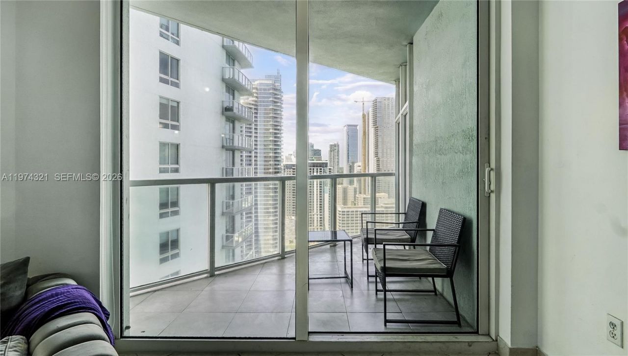 1900 N Bayshore Dr , Unit 2810, Miami, FL 33132 Photo