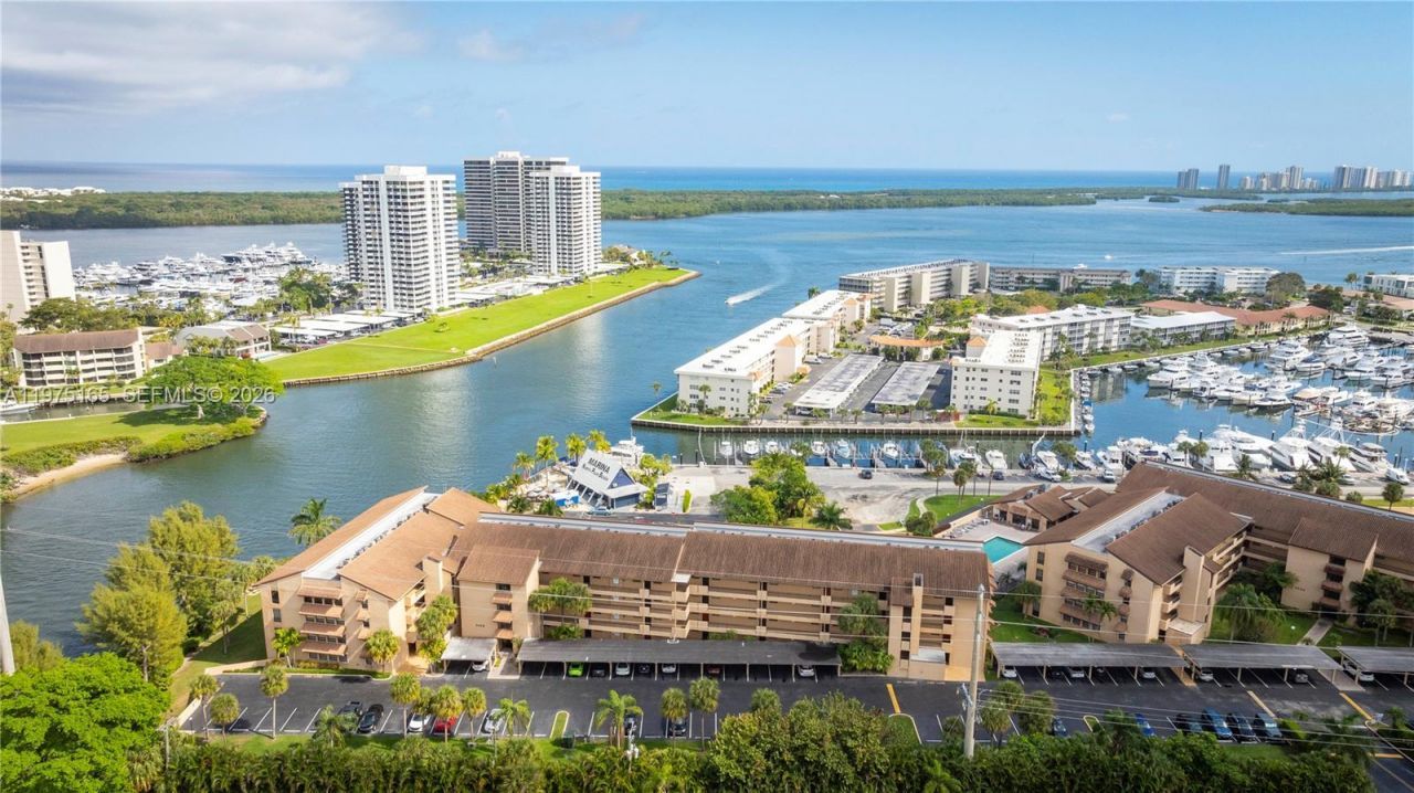 1036 Us Highway 1 , Unit 216, North Palm Beach, FL 33408 Photo