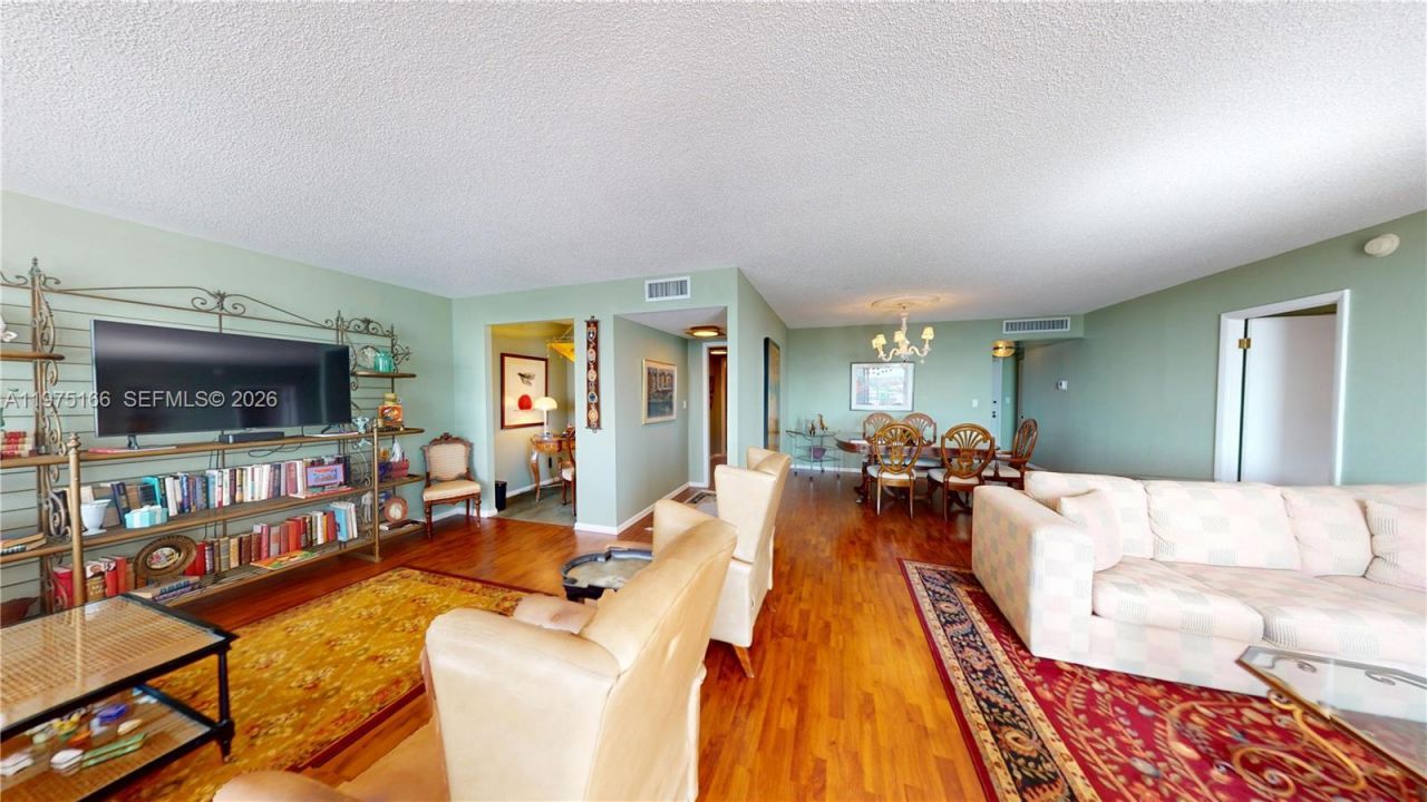 600 Three Islands Blvd , Unit 607, Hallandale Beach, FL 33009 Photo