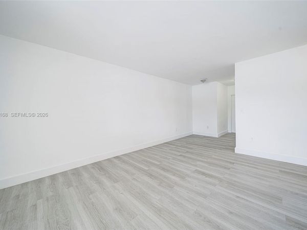 6733 NW 2nd Ct, Miami, FL 33150