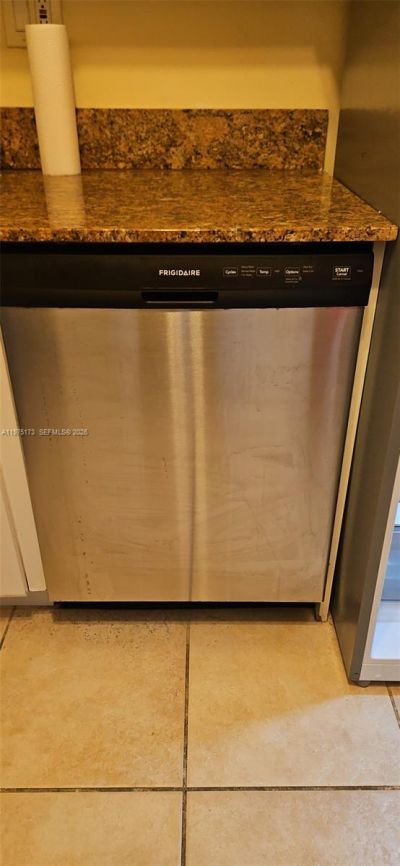 5200 NE 24th Ter, Unit C312, Fort Lauderdale, FL 33308 Photo