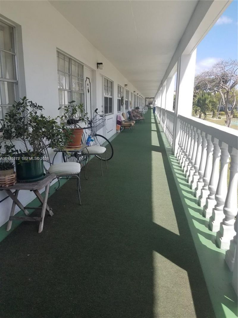 5200 NE 24th Ter, Unit C312, Fort Lauderdale, FL 33308 Photo