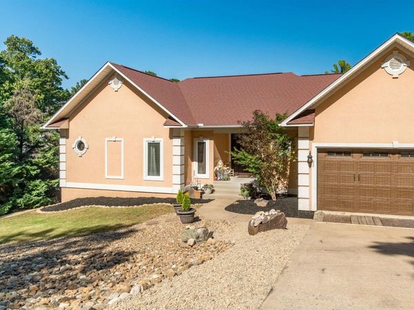 20 Las Navas Lane, Hot Springs Village, AR 71909