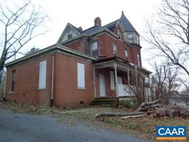 1040 RESERVOIR ST , WAYNESBORO, VA 22980