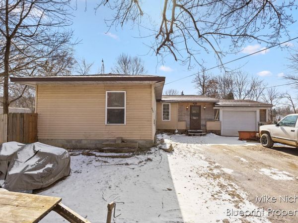 840 Gregg Street, Nashville, MI 49073