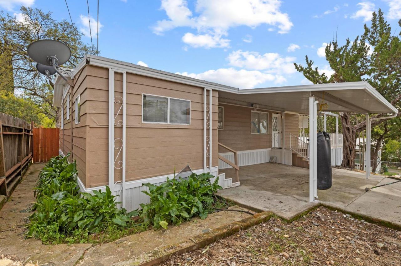 9 Hanging Tree Ct, Oroville, CA 95966 Photo