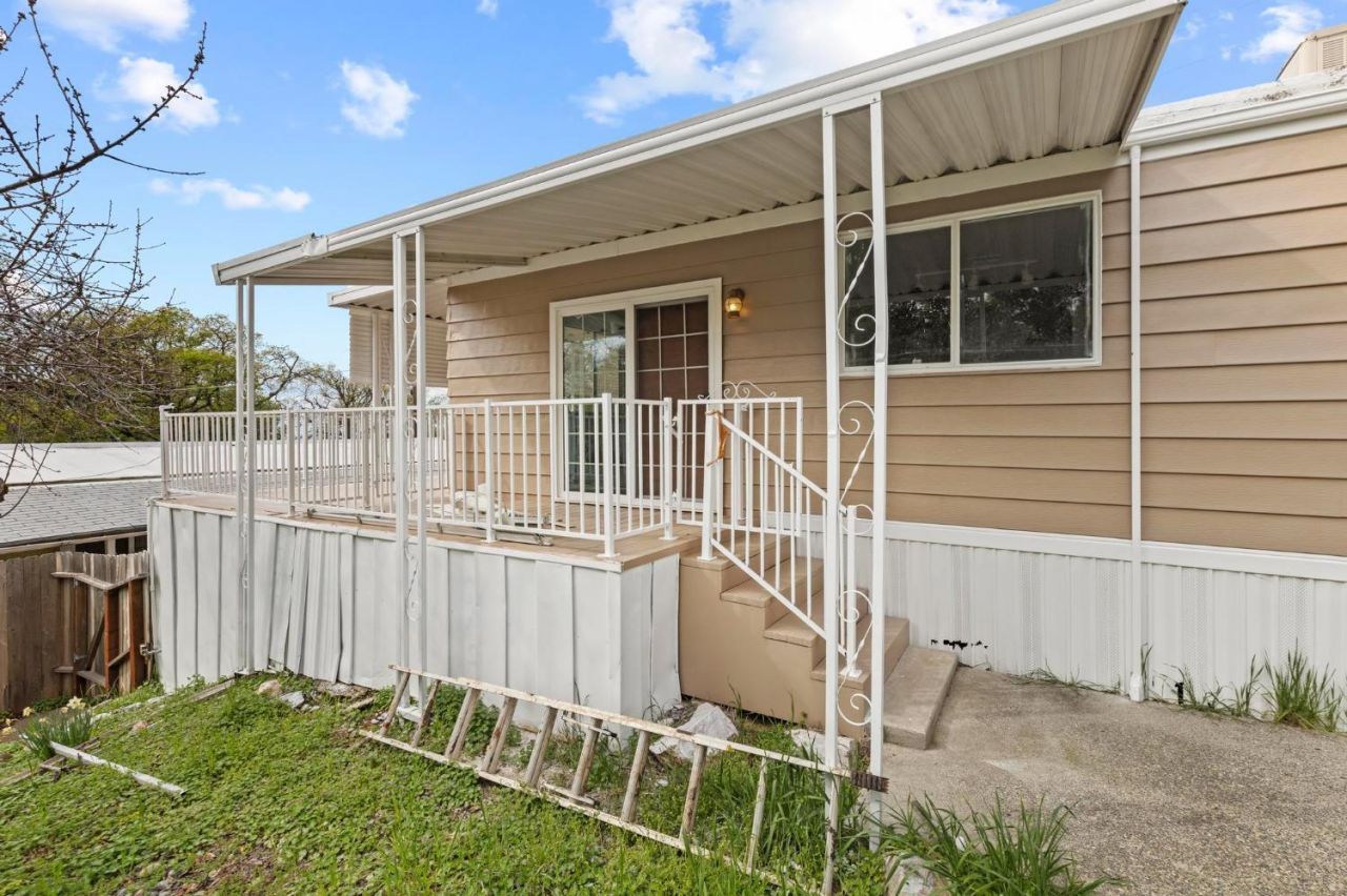 9 Hanging Tree Ct, Oroville, CA 95966 Photo