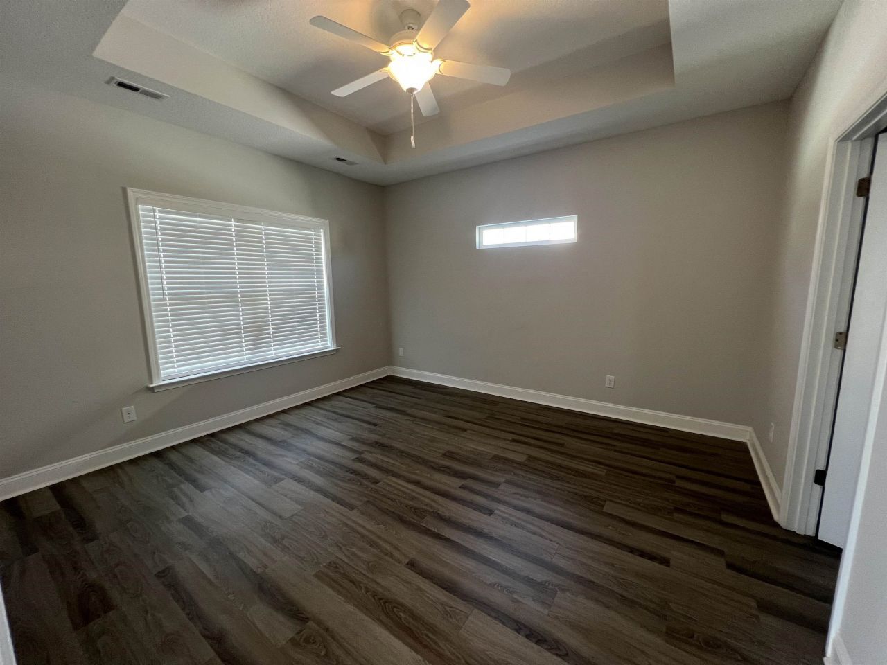 711 Hobonny Loop  Photo 10