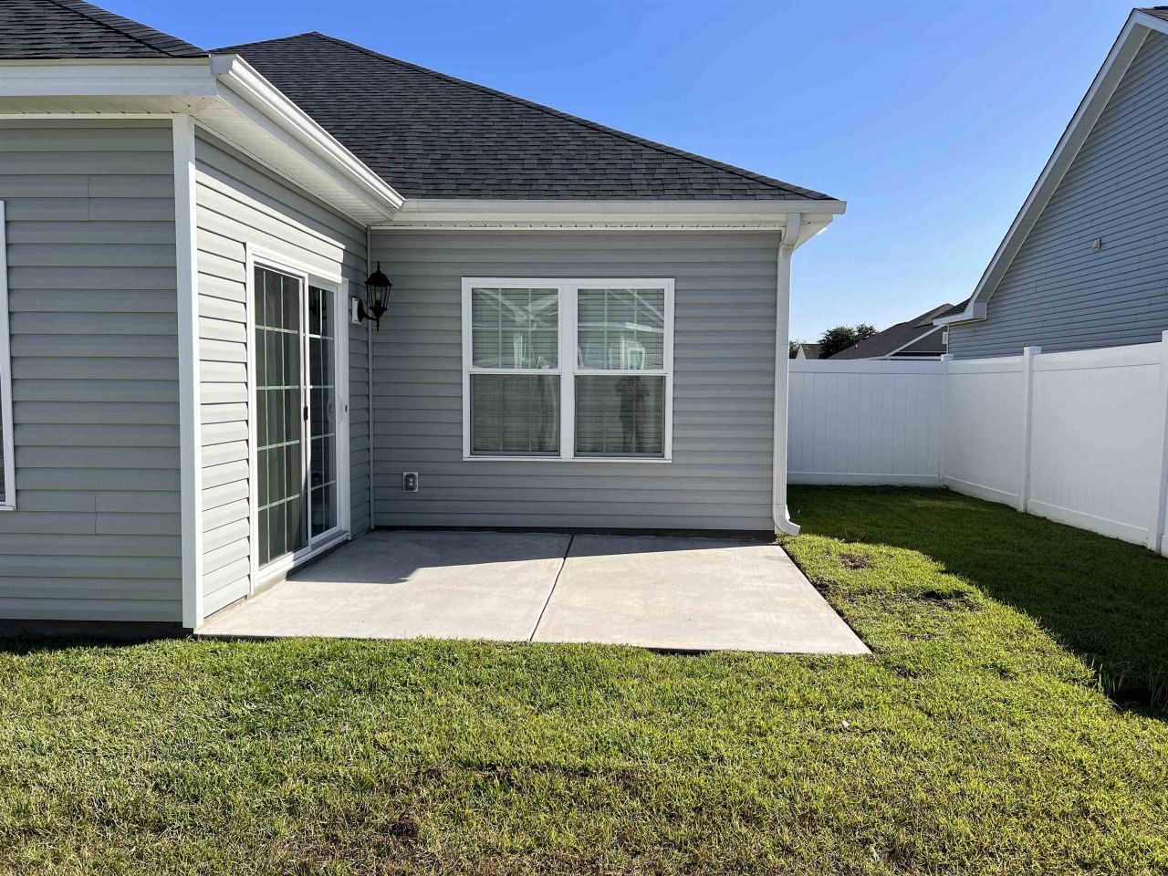 711 Hobonny Loop  Photo 18