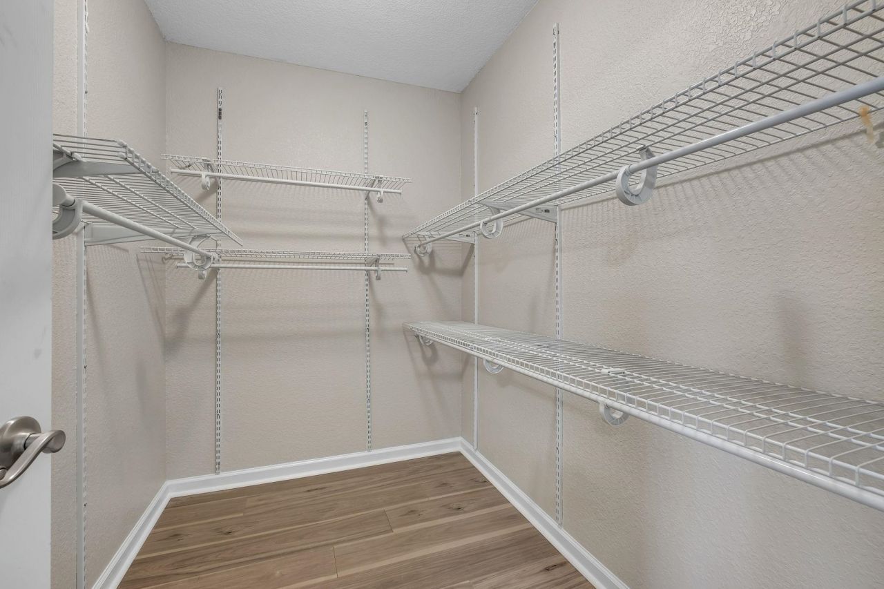 697 Millwood Drive , Havana, FL 00000 Photo