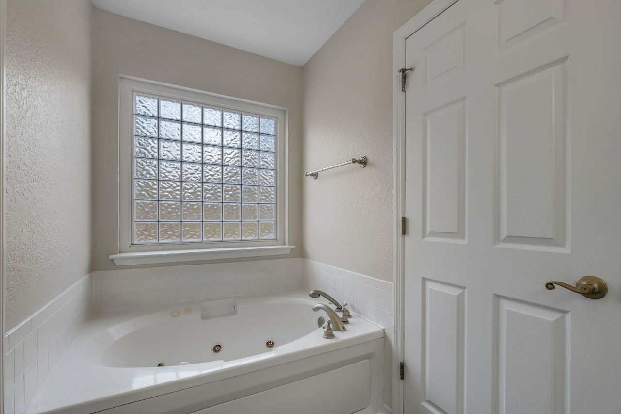 697 Millwood Drive , Havana, FL 00000 Photo