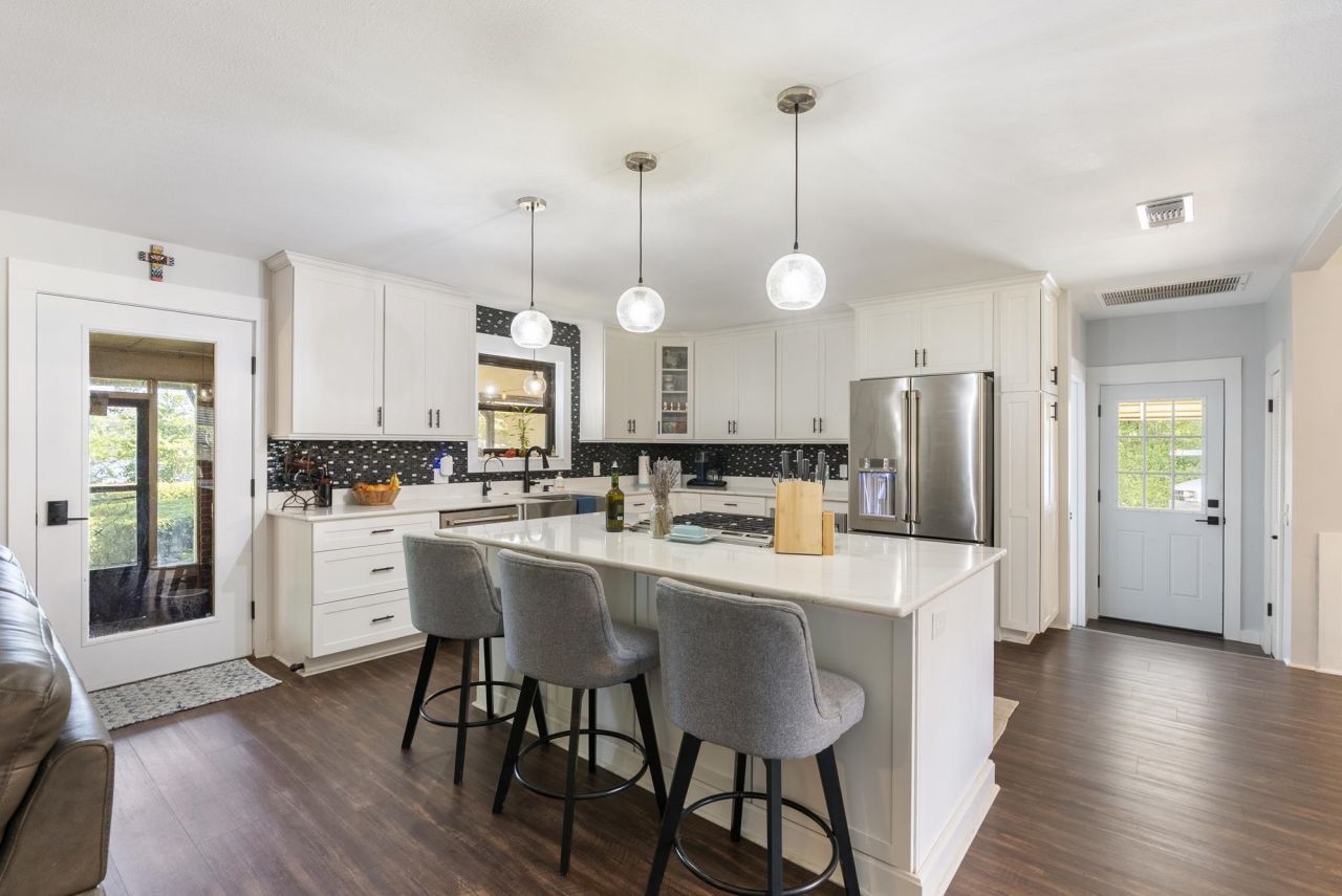 480 Lake View Drive, Wewahitchka, FL 32465 Photo