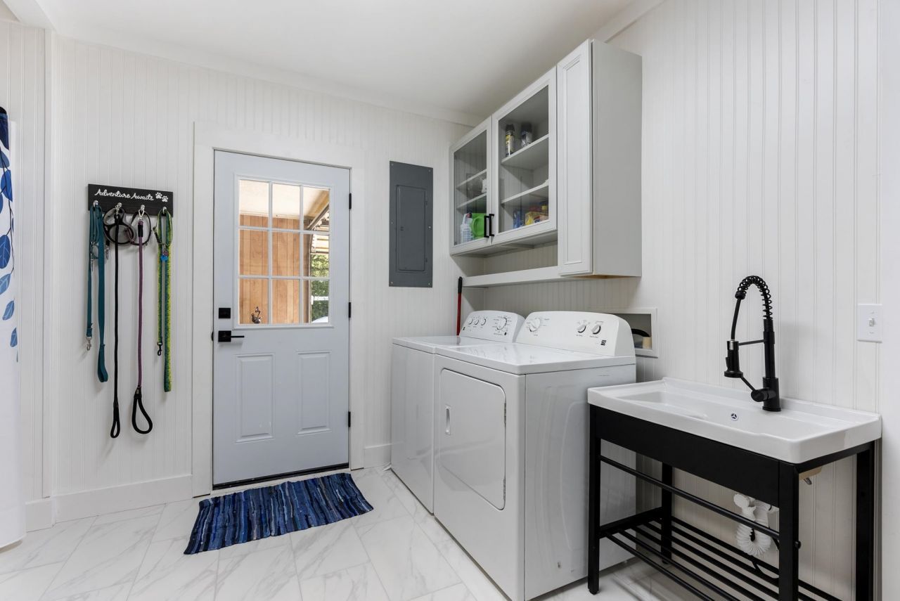 480 Lake View Drive, Wewahitchka, FL 32465 Photo