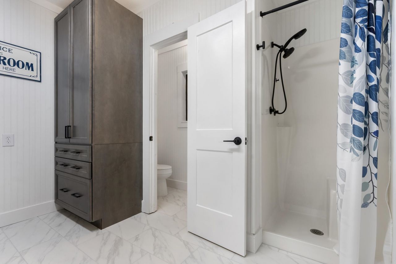 480 Lake View Drive, Wewahitchka, FL 32465 Photo