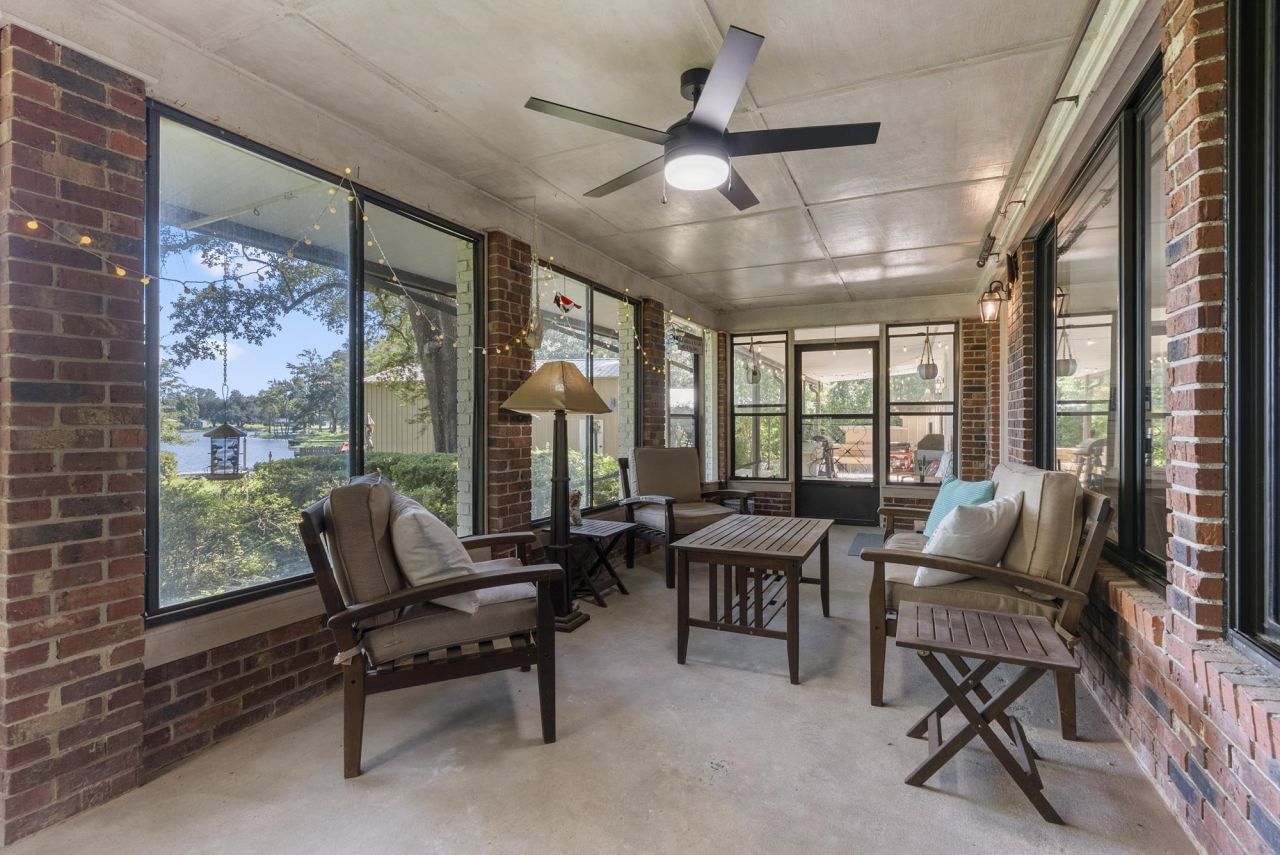 480 Lake View Drive, Wewahitchka, FL 32465 Photo