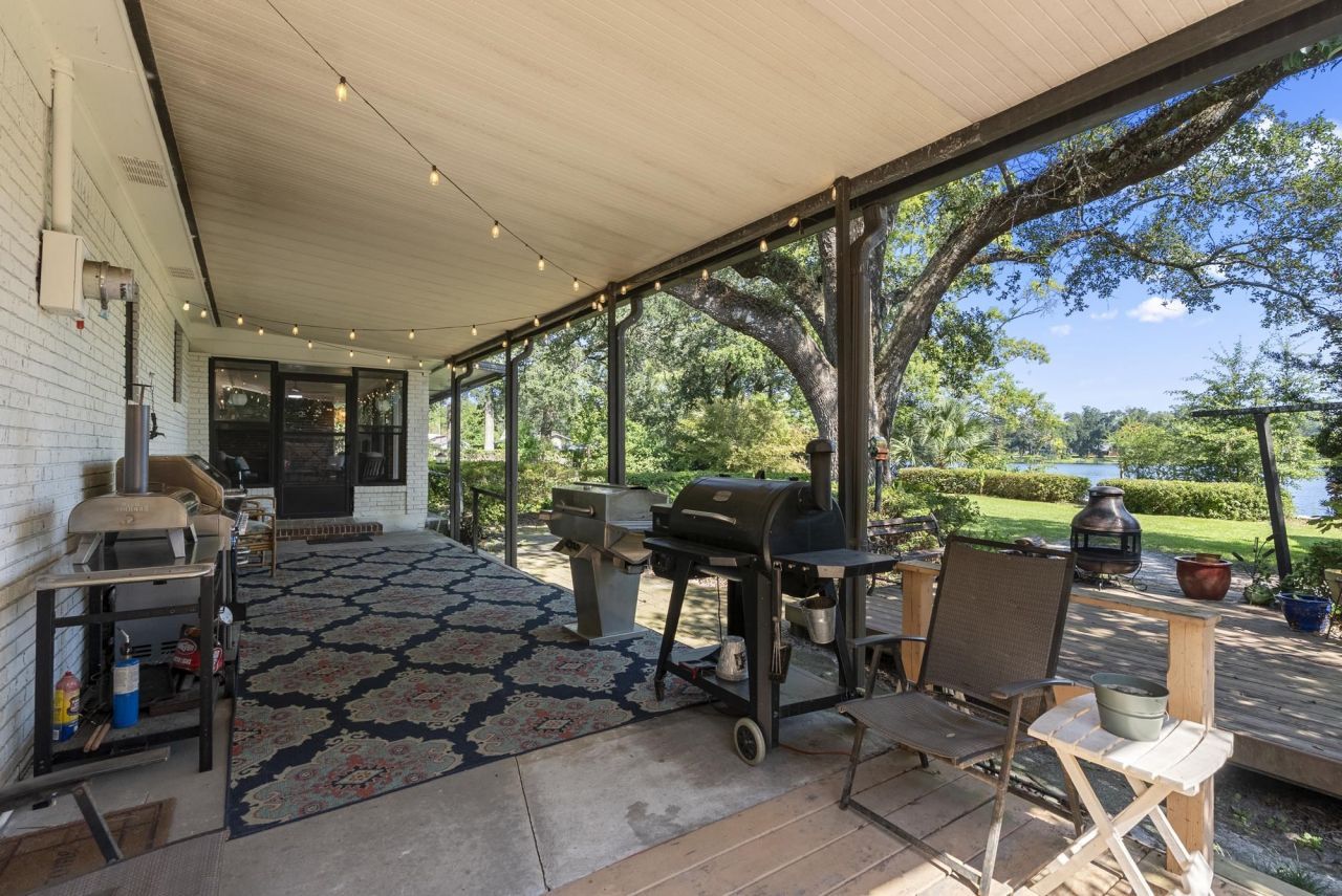 480 Lake View Drive, Wewahitchka, FL 32465 Photo