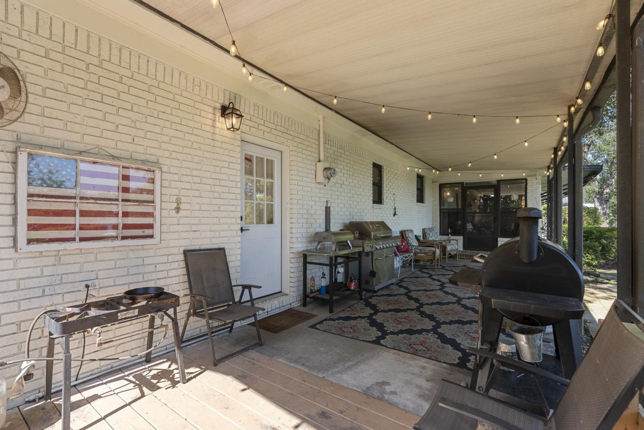 480 Lake View Drive, Wewahitchka, FL 32465 Photo