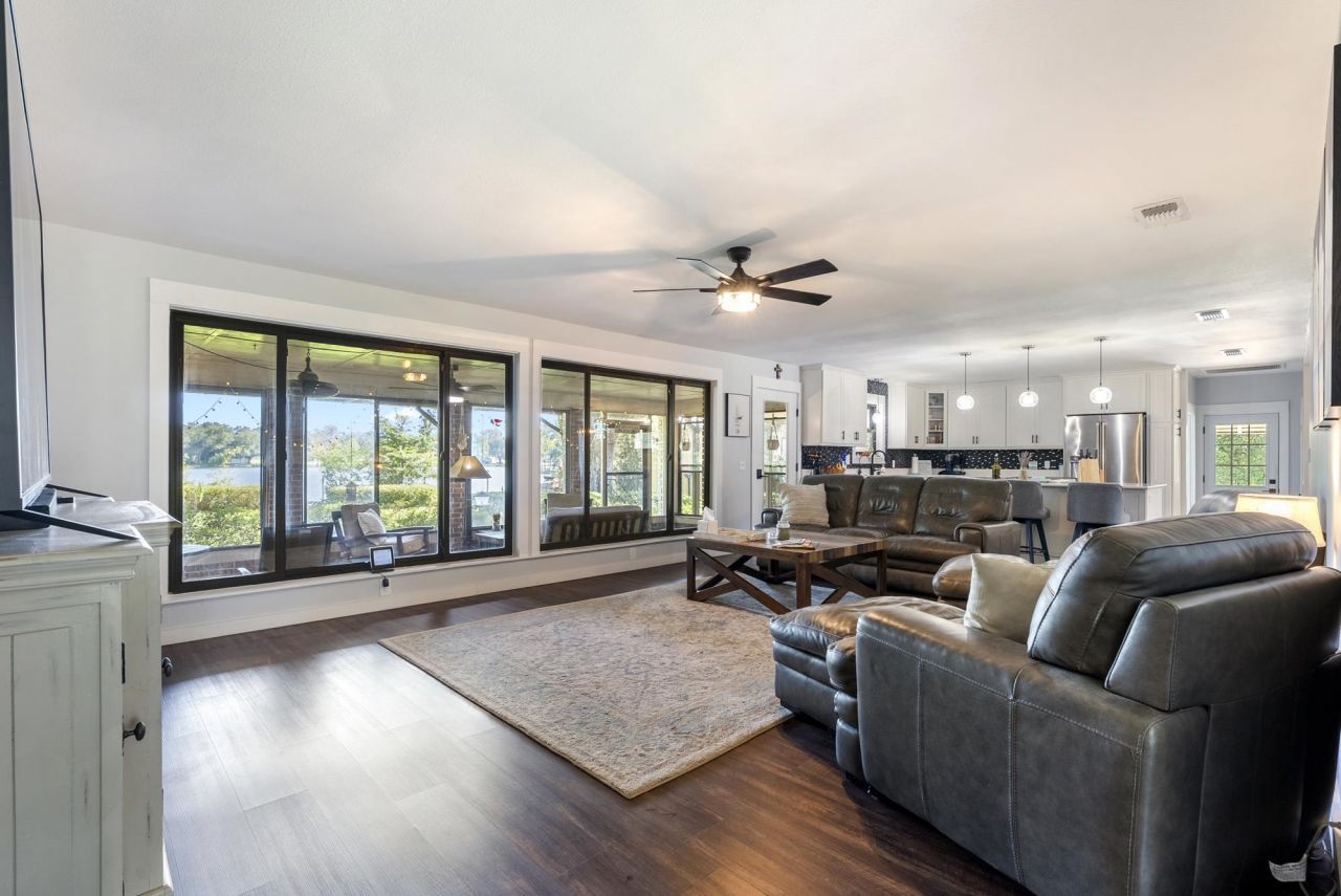 480 Lake View Drive, Wewahitchka, FL 32465 Photo