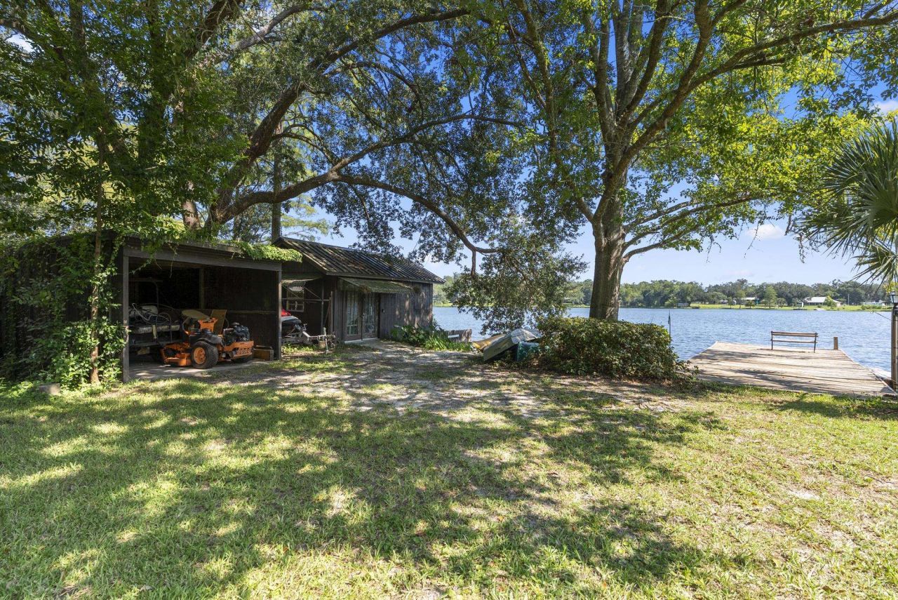 480 Lake View Drive, Wewahitchka, FL 32465 Photo