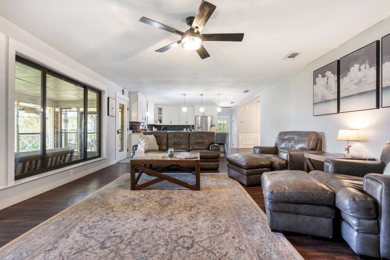 480 Lake View Drive, Wewahitchka, FL 32465 Photo