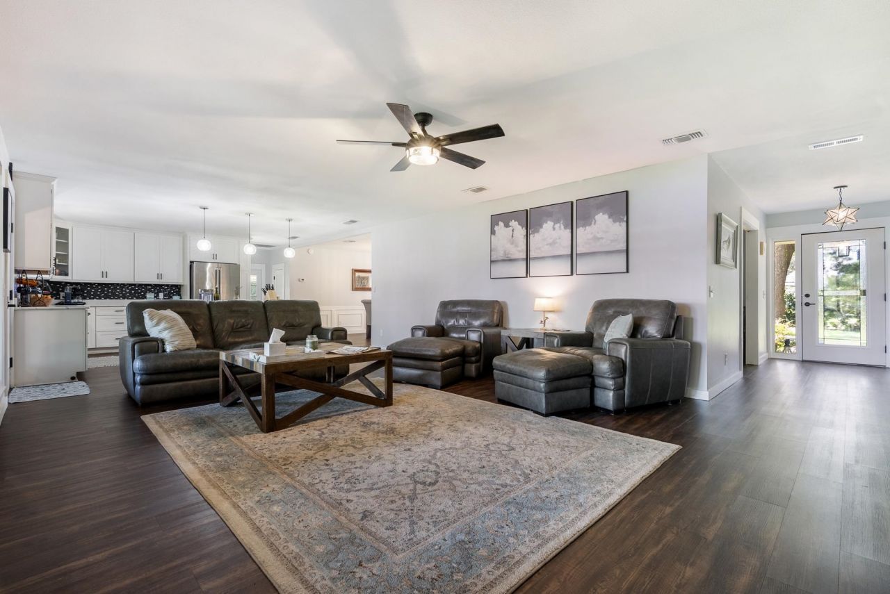 480 Lake View Drive, Wewahitchka, FL 32465 Photo