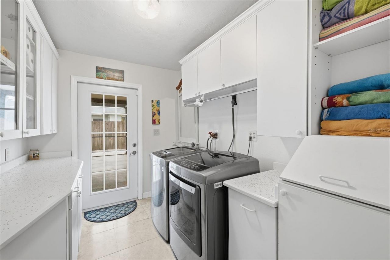 3998 22nd Avenue N, Saint Petersburg, FL 33713 Photo