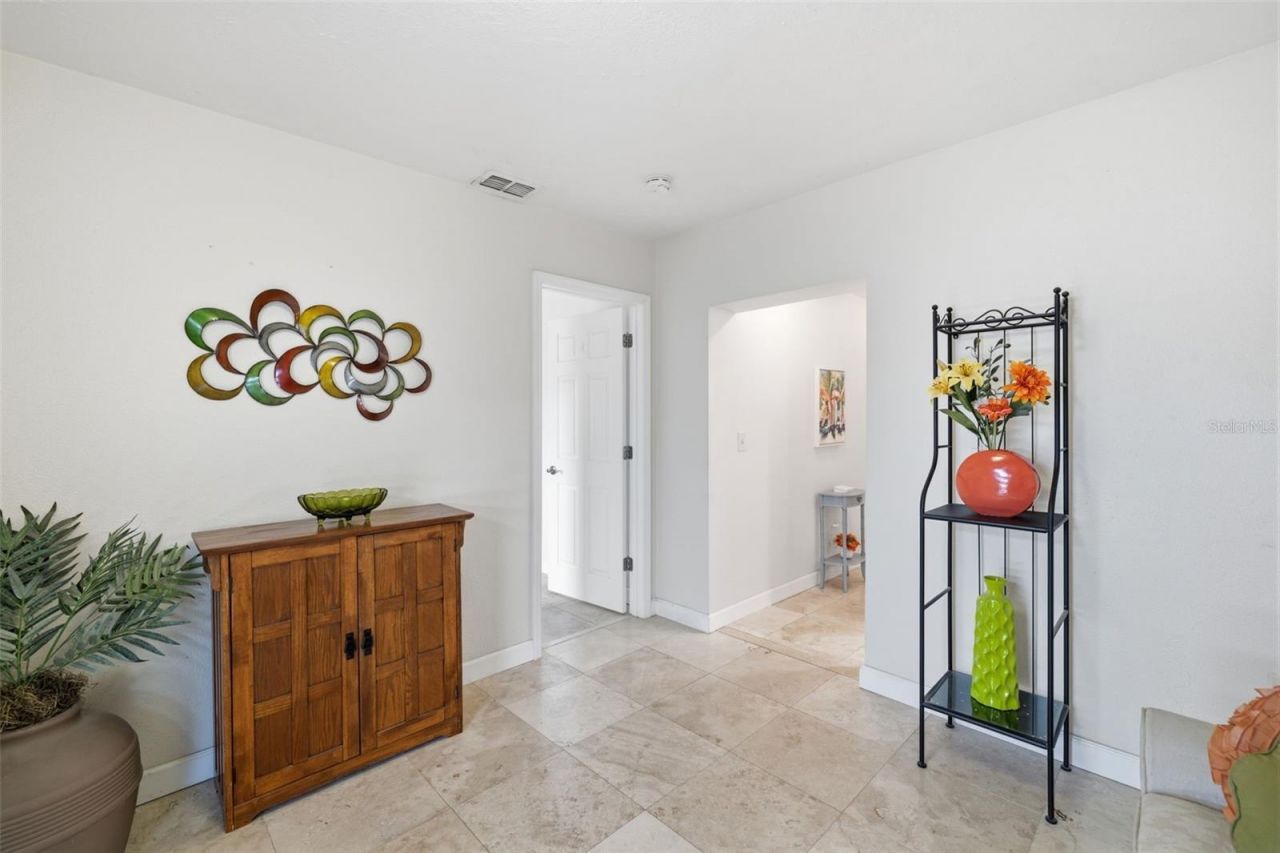 3998 22nd Avenue N, Saint Petersburg, FL 33713 Photo