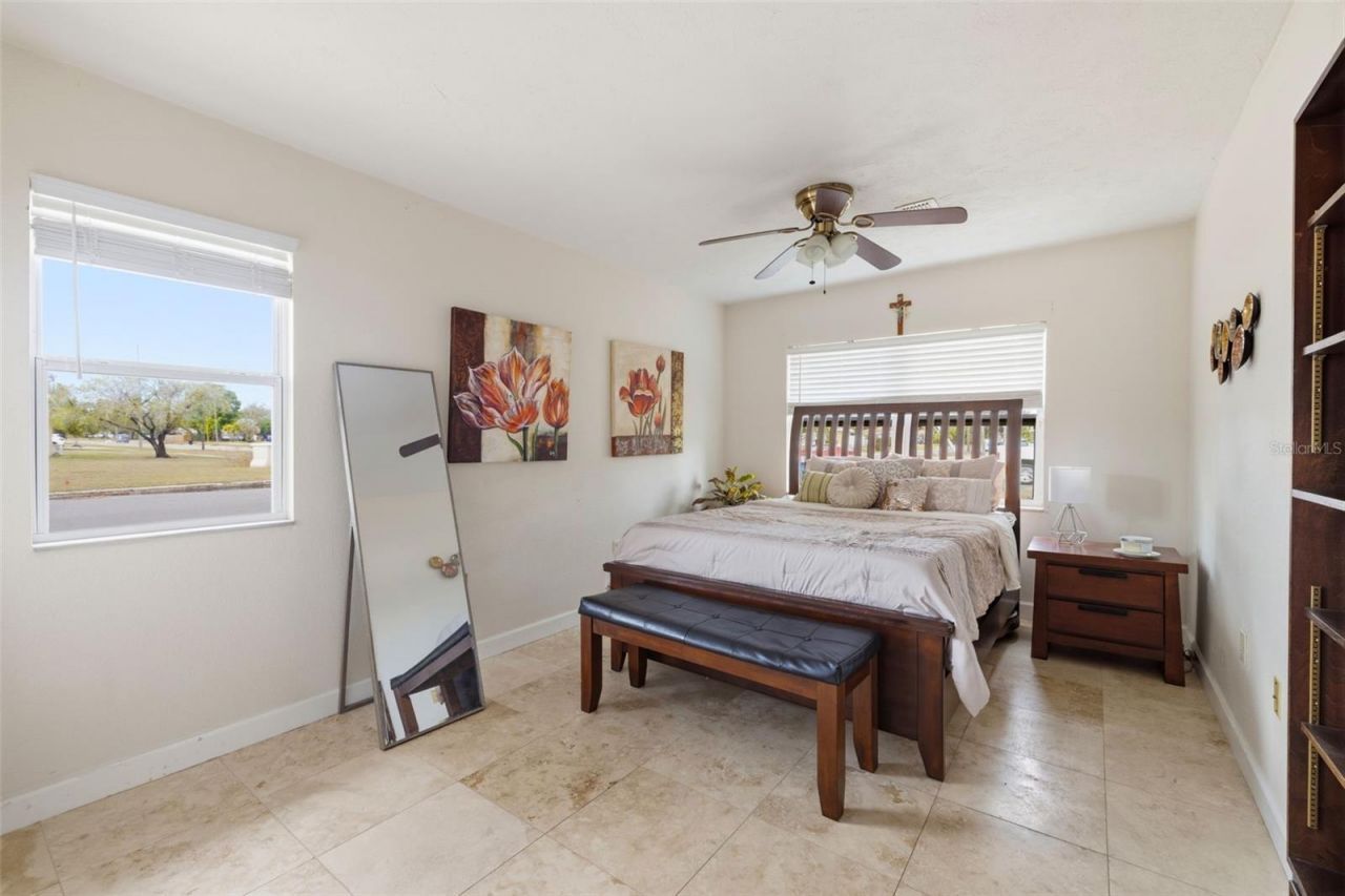 3998 22nd Avenue N, Saint Petersburg, FL 33713 Photo