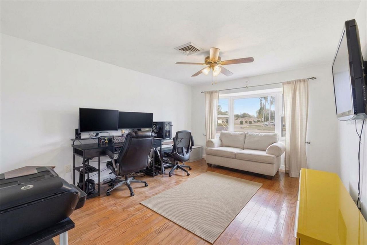 3998 22nd Avenue N, Saint Petersburg, FL 33713 Photo