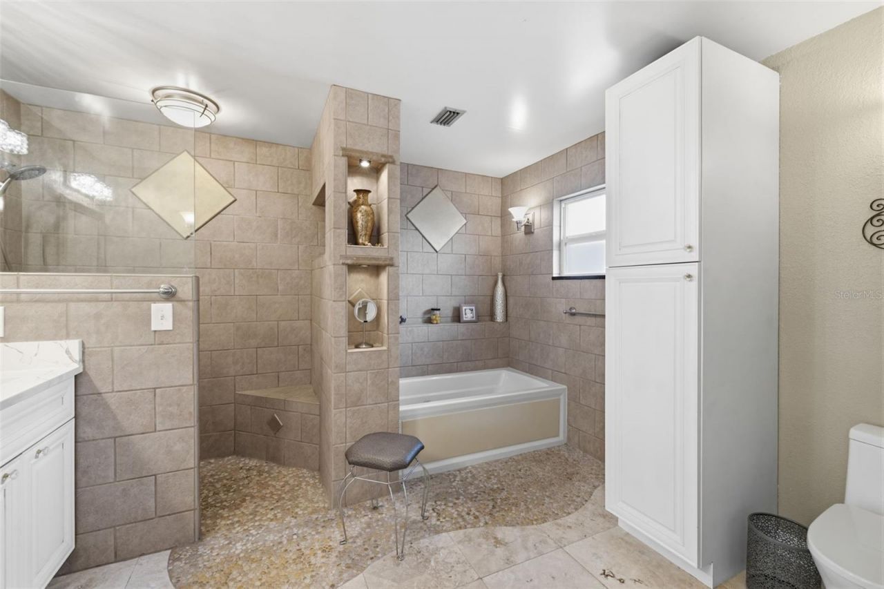 3998 22nd Avenue N, Saint Petersburg, FL 33713 Photo