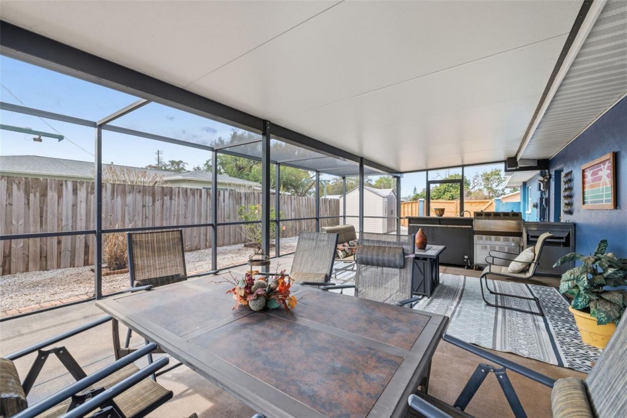 3998 22nd Avenue N, Saint Petersburg, FL 33713 Photo