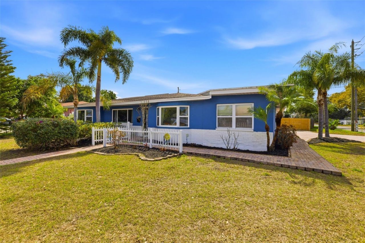 3998 22nd Avenue N, Saint Petersburg, FL 33713 Photo