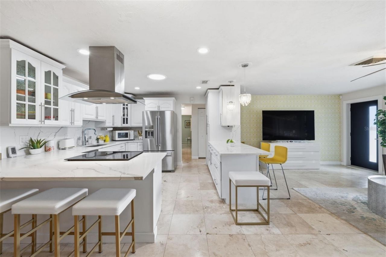 3998 22nd Avenue N, Saint Petersburg, FL 33713 Photo