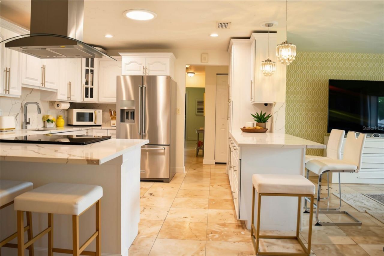 3998 22nd Avenue N, Saint Petersburg, FL 33713 Photo