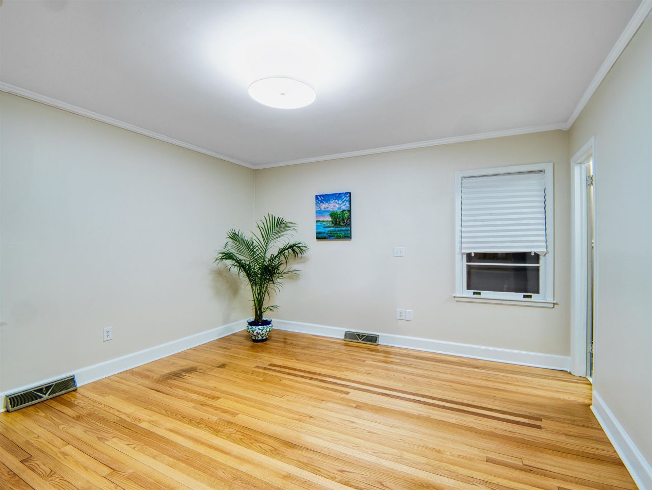 200 Oliver St.  Photo 21