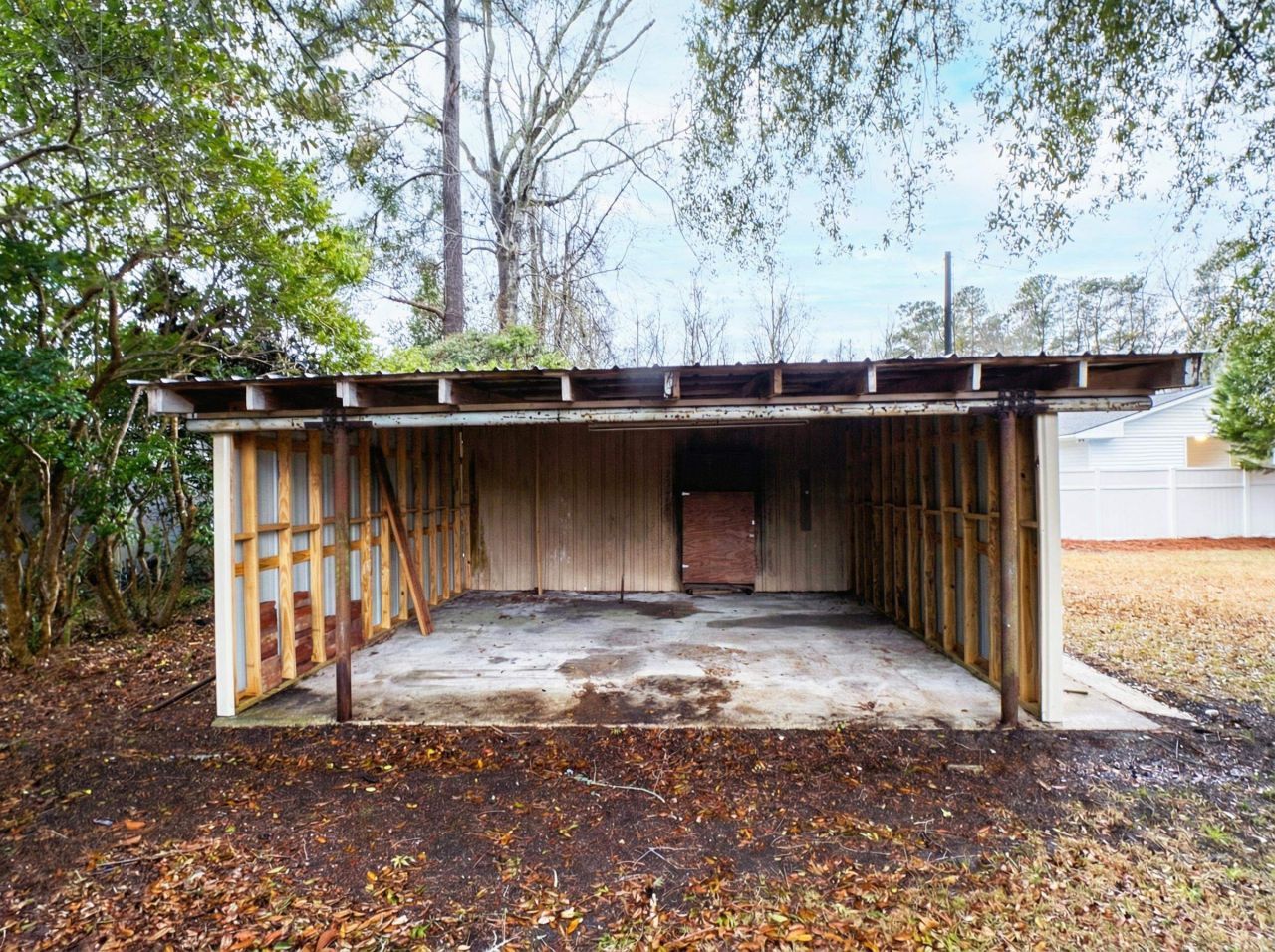 200 Oliver St.  Photo 36