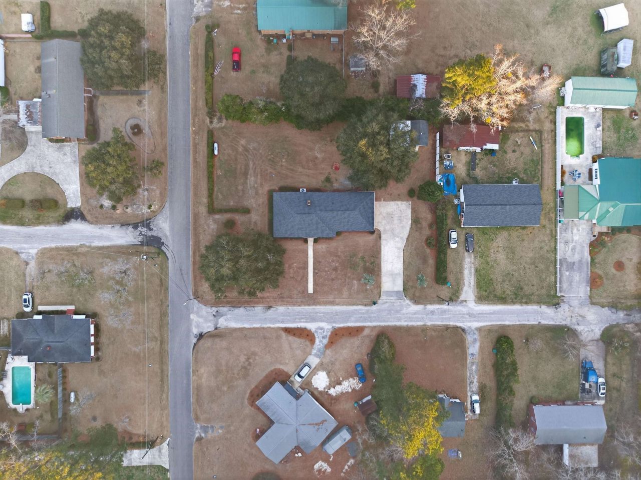 200 Oliver St.  Photo 46