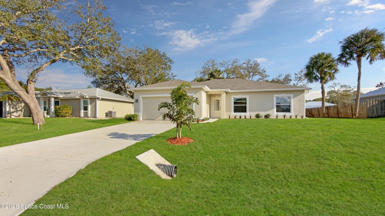 594 Bayharbor Terrace, Sebastian, FL 32958 Photo