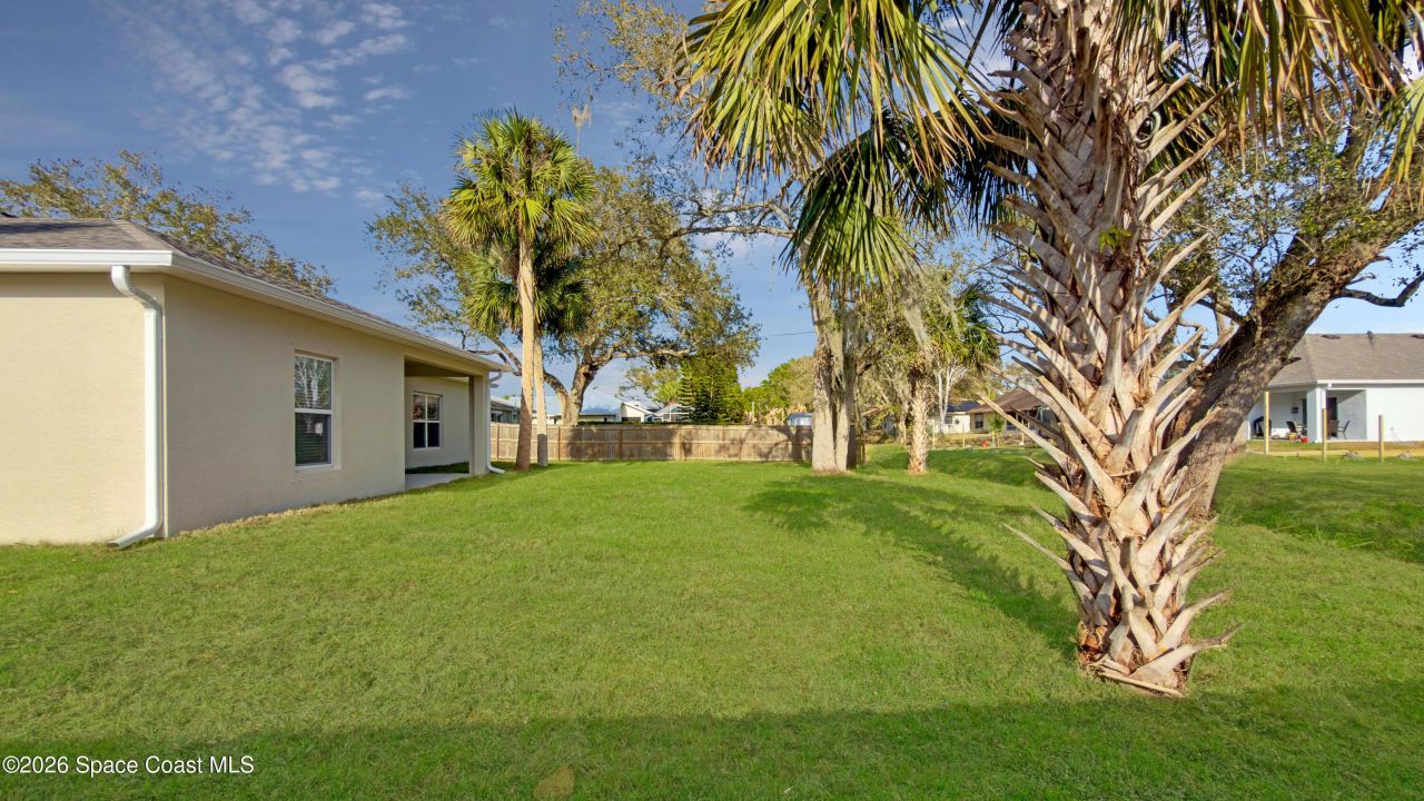 594 Bayharbor Terrace, Sebastian, FL 32958 Photo