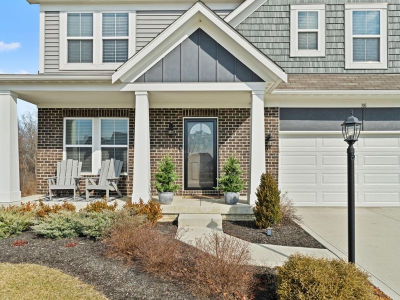 381 Rochdale Run, Delaware, OH 43015 Photo 2