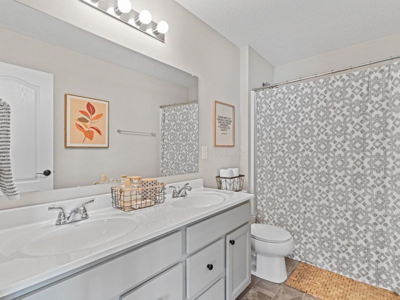 381 Rochdale Run, Delaware, OH 43015 Photo 35