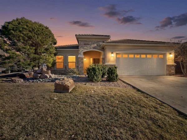 900 Cottonwood Circle , Bernalillo, NM 87004