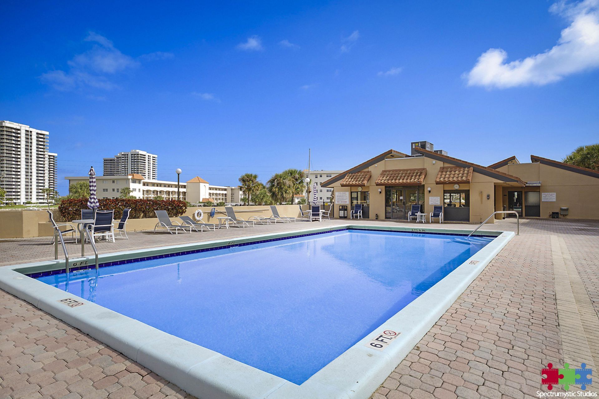 1036 Us Highway 1, Unit 216, North Palm Beach, FL 33408 Photo