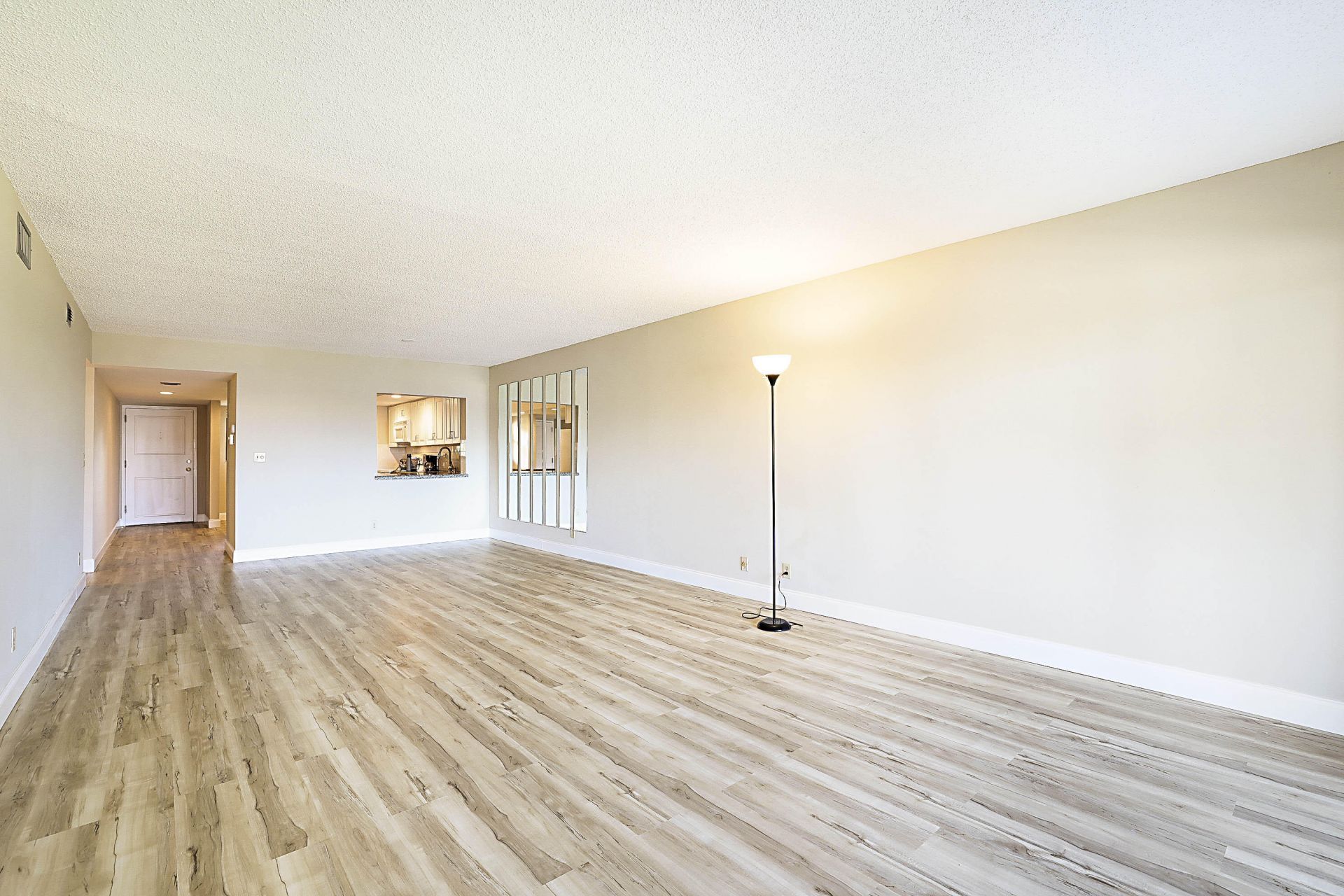 1036 Us Highway 1, Unit 216, North Palm Beach, FL 33408 Photo