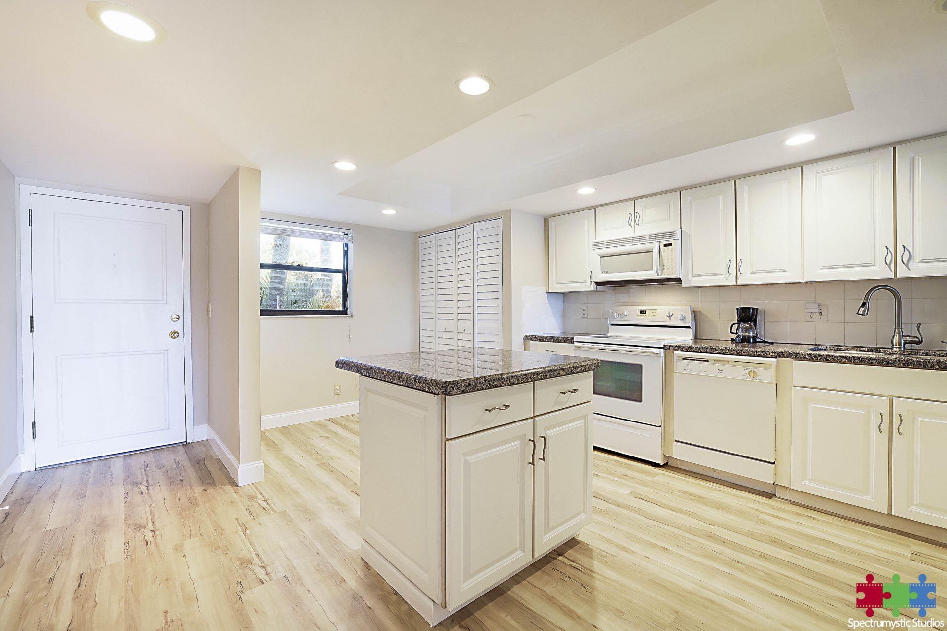 1036 Us Highway 1, Unit 216, North Palm Beach, FL 33408 Photo