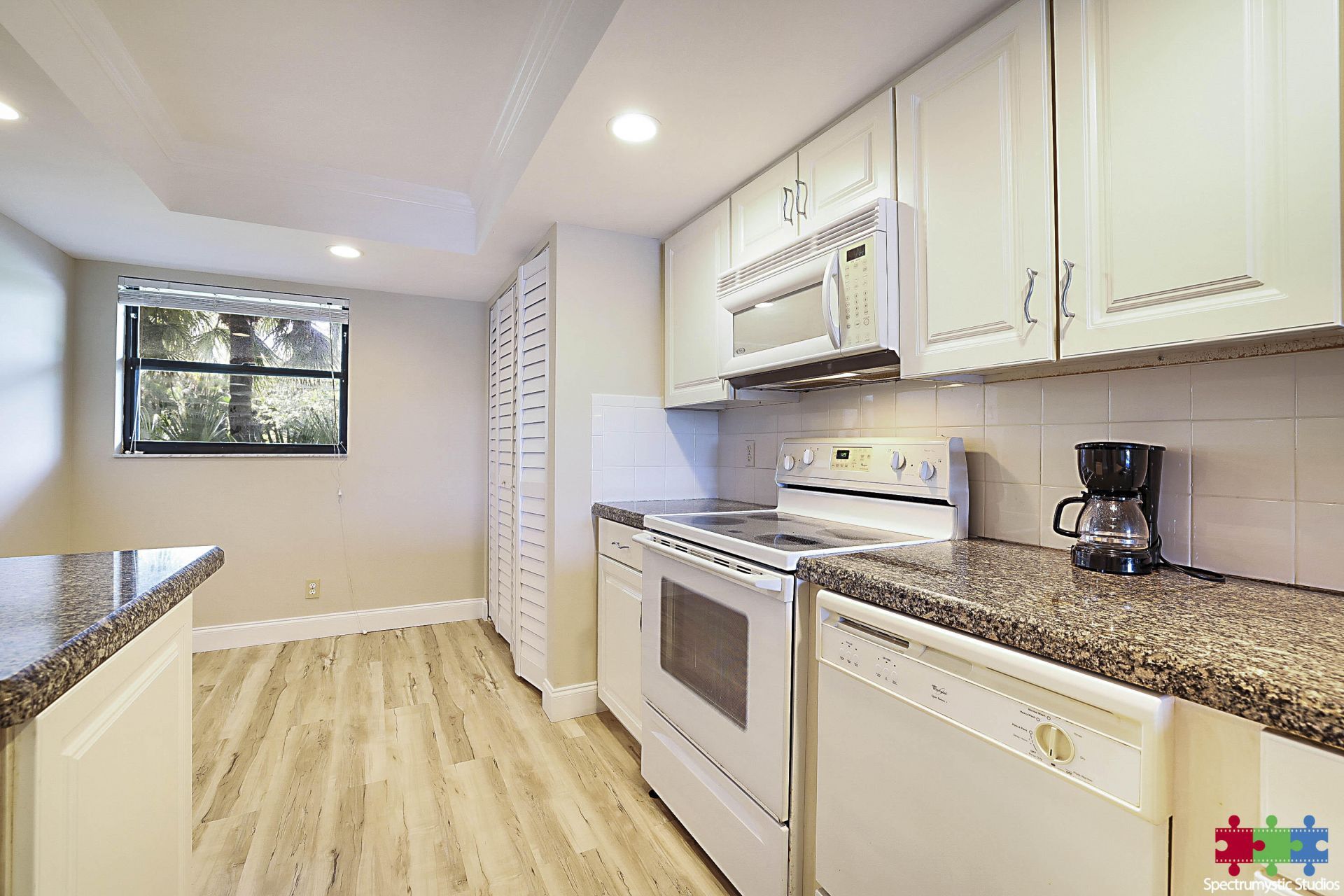 1036 Us Highway 1, Unit 216, North Palm Beach, FL 33408 Photo