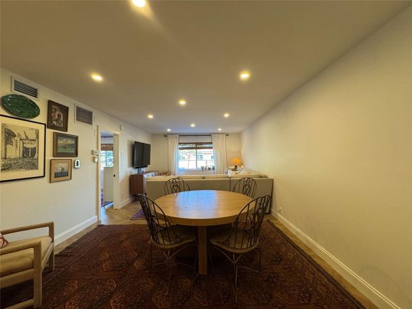 9 NE 19th Ct, Unit 211C, Wilton Manors, FL 33305