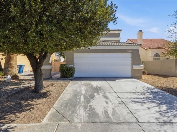 3649 Veneer Lane , Las Vegas, NV 89108