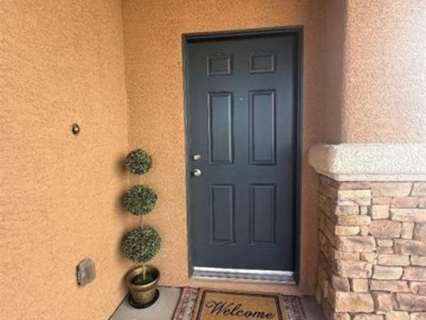 1053 Fishing Street , Henderson, NV 89011