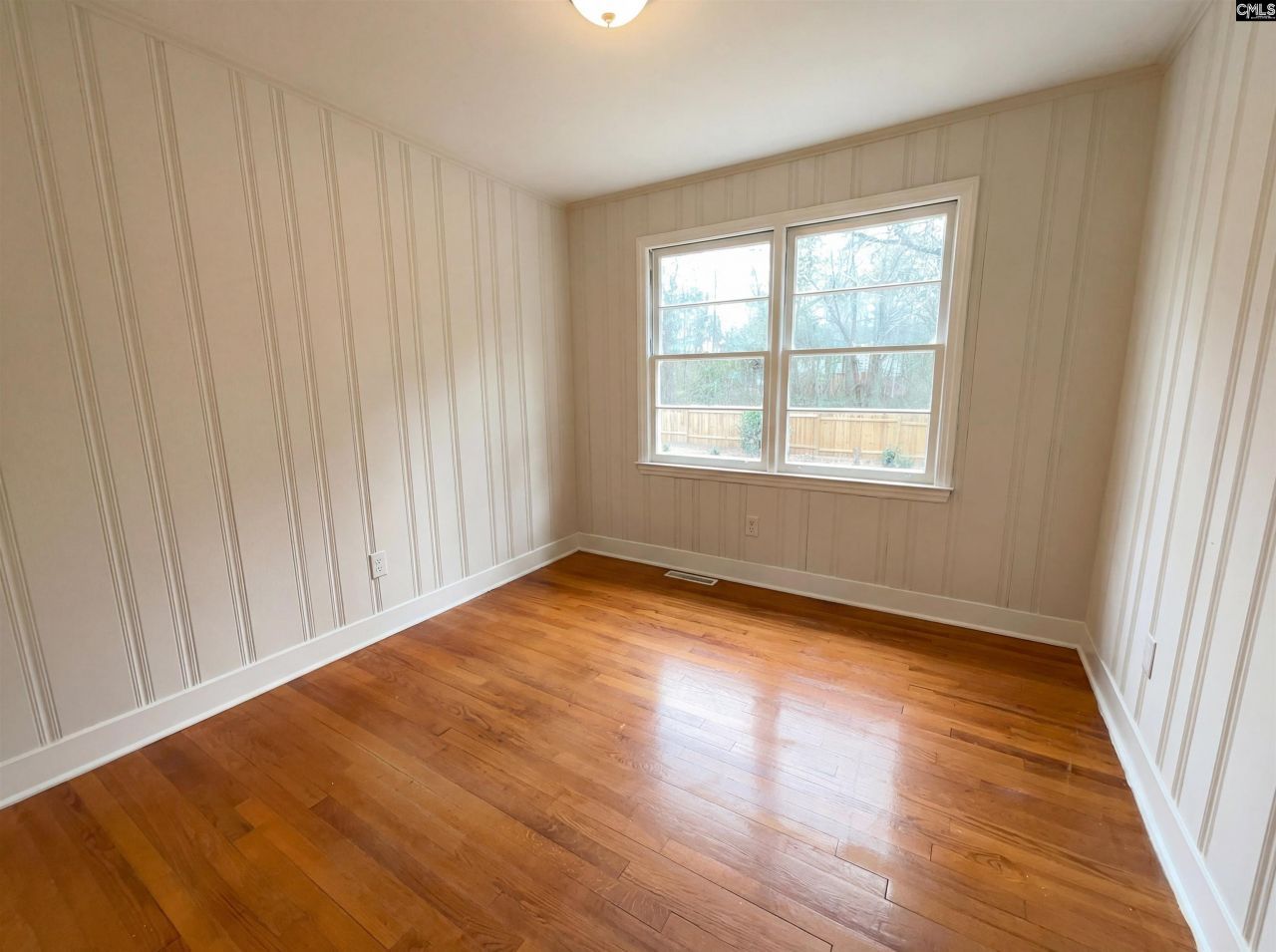 703 Savage Street  Photo 8